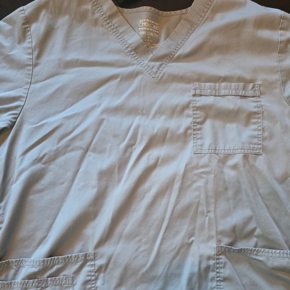 Cherokee Core Stretch Gray Scrub Top, Size Large, Used